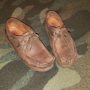 Clarks Wallabees